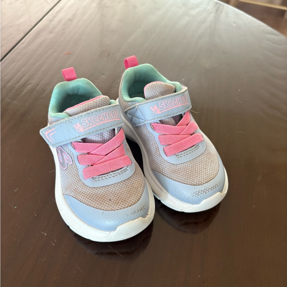 Toddler girl shoe lot in 6t